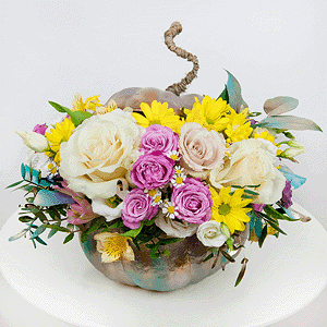 White rose 50 cm - 3, Pink rose 50 cm - 3, Bright pink spray rose mix, 50 cm - 3, Alstromeria Yellow, Orange - 2, Chamomile - 2, Bacardi Yellow Spray Chrysanthemum - 3, lisianthus - 3, Alstromeria white, soft pink - 1, Pumpkin medium (d 20-25 cm), Oasis, Pistachio, Salal
