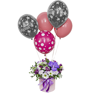 Air castle with balloons with delivery Magnitogorsk