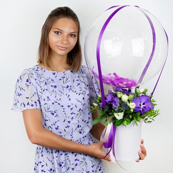 Vanda Orchid bud - 4, Spray rose: white, cream, light pink 50 cm - 6, lisianthus - 3, Round flower box small , Oasis, Film, Pistachio, Ruscus, Aspidistra (1 pc.), Flask for orchids, Eryngium, Blue Statice, Ribbon, Transparent balloon Bubble with filling