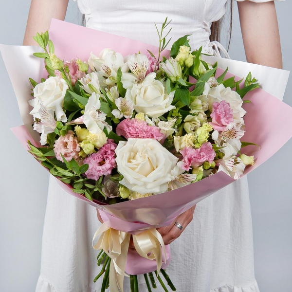 White rose 50 cm - 9, Alstromeria white, soft pink - 9, Pink Lisianthus (Eustoma) - 5, Pistachio, Wrapping Paper