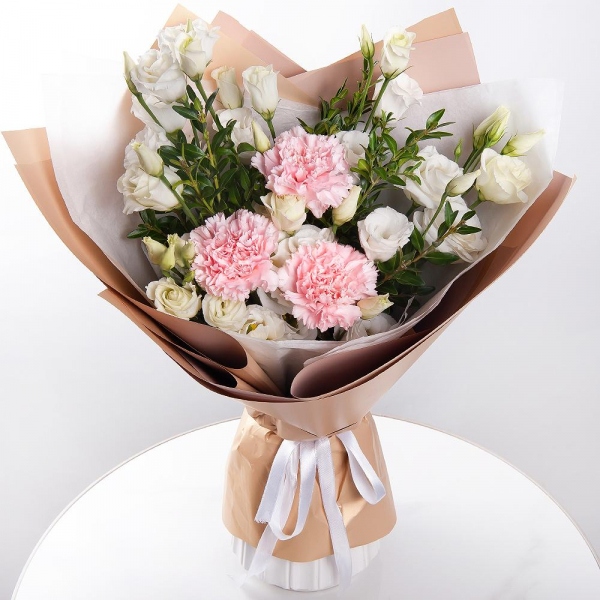 lisianthus - 3, Pink carnation - 5, Pistachio, Wrapping Paper