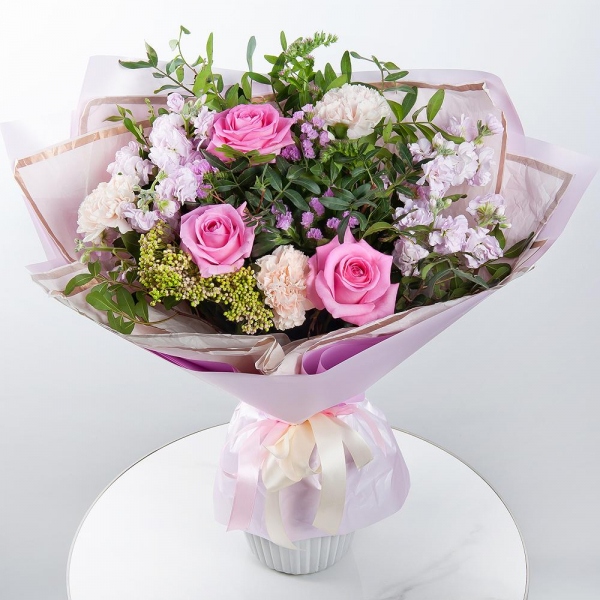 Pink rose 50 cm - 5, Carnation white, cream - 6, Pink Matthiola - 2, Ozotamnus, Pink Statice, Pistachio, Wrapping Paper